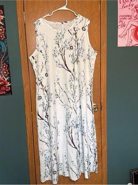 Sleeveless White Floral A-Line Dress